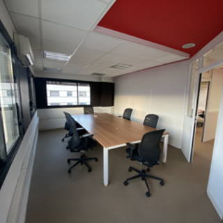 Bureau privé 50 m² 8 postes Coworking Allée Albert Sylvestre Chambéry 73000 - photo 17